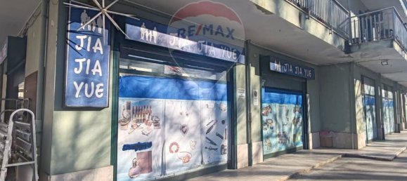 Gewerbliche Immobilie in Cassino, Italy 171m², Nr. 325971 5