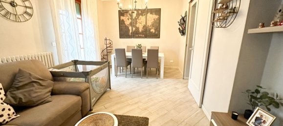 4 rooms Apartment in Livorno, Italy No. 48895 2