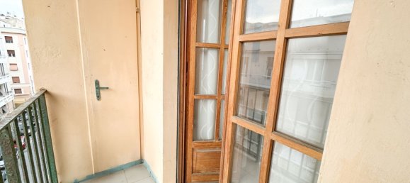 4 rooms Apartment in Livorno, Italy No. 48895 20