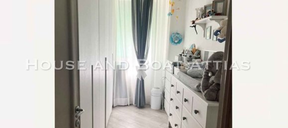 4 rooms Apartment in Livorno, Italy No. 48895 13