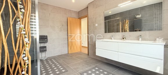 Дом с 4 спальнями в Тарока, Португалия № 190377 19