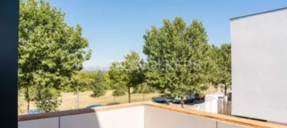 4 Schlafzimmer Stadthaus in Boadilla del Monte, Spain, Nr. 176743 32