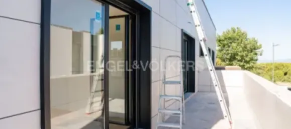 4 Schlafzimmer Stadthaus in Boadilla del Monte, Spain, Nr. 176743 31