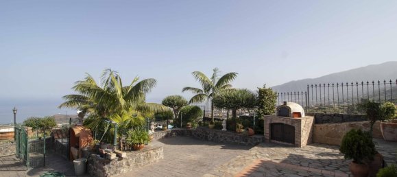 3 bedrooms House in Los Realejos, Spain No. 60090 30