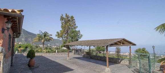 3 bedrooms House in Los Realejos, Spain No. 60090 16