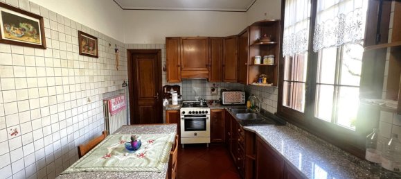 6 rooms House in Marano sul Panaro, Italy No. 173669 6