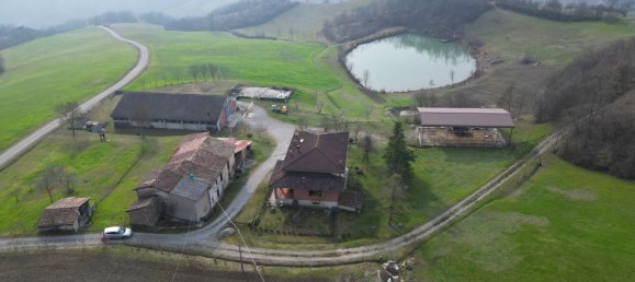 6 rooms House in Marano sul Panaro, Italy No. 173669 4