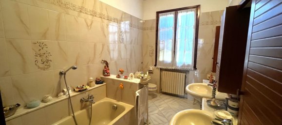 6 rooms House in Marano sul Panaro, Italy No. 173669 23