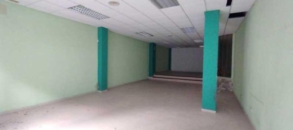 114m² Commercial property in Zaragoza, Spain No. 64858 6