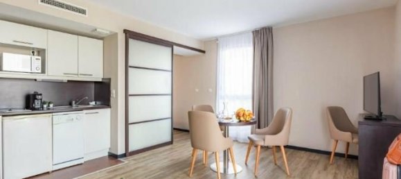 Квартира с 1 спальней в Сен-Эрблен, Франция № 357637 2