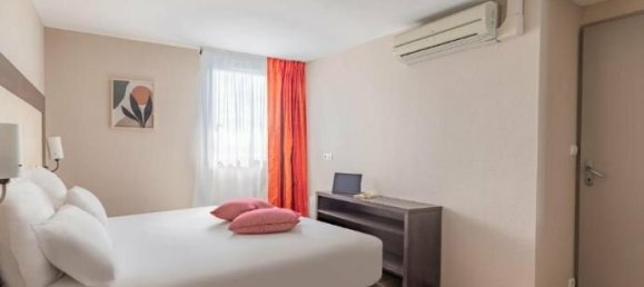 Квартира с 1 спальней в Сен-Эрблен, Франция № 357637 3