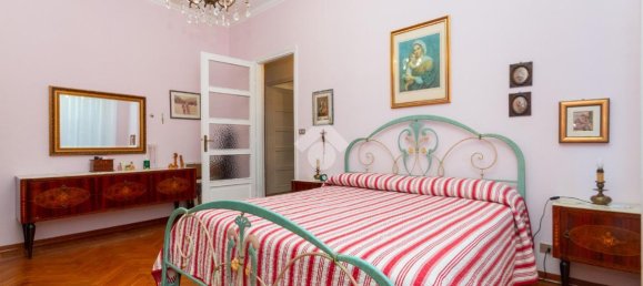 5-Zimmer Haus in Turin, Italy, Nr. 92019 22