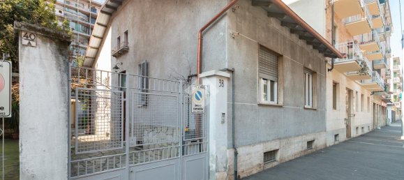 5-Zimmer Haus in Turin, Italy, Nr. 92019 34