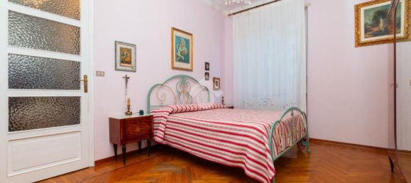 5-Zimmer Haus in Turin, Italy, Nr. 92019 25