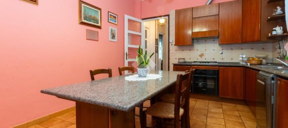 5-Zimmer Haus in Turin, Italy, Nr. 92019 7