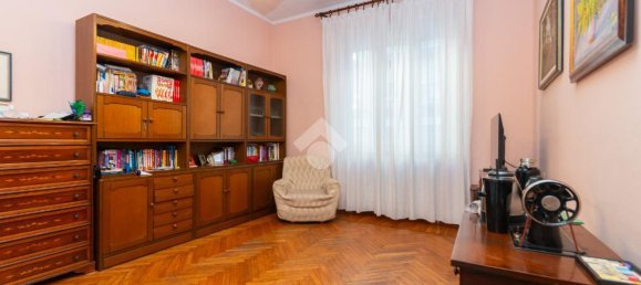 5-Zimmer Haus in Turin, Italy, Nr. 92019 16