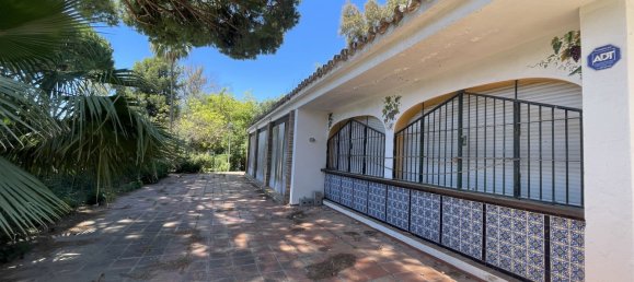 224m² Commercial property in Marbella, Spain No. 146380 3
