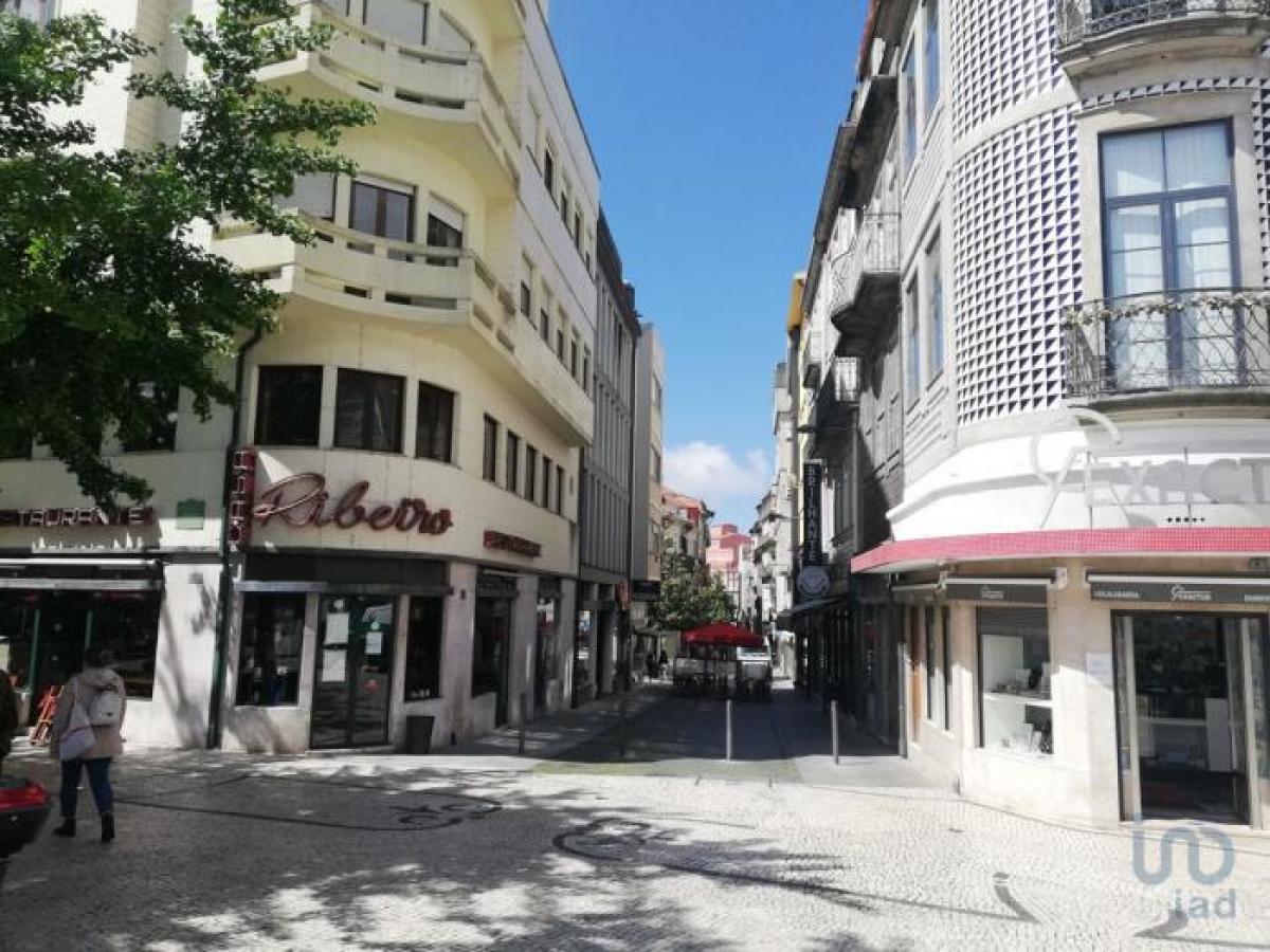 Apartamento de 2 dormitorios en Porto, Portugal No. 4578