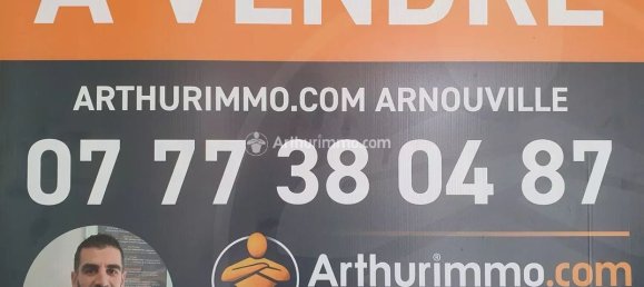 Apartamento de 2 dormitorios en Sarcelles, France No. 164566 5