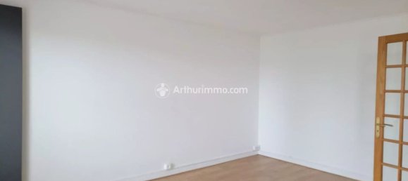 Apartamento de 2 dormitorios en Sarcelles, France No. 164566 7