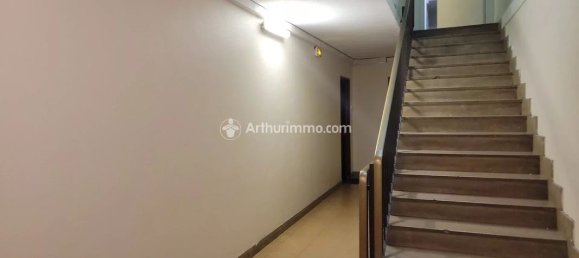 Apartamento de 2 dormitorios en Sarcelles, France No. 164566 2