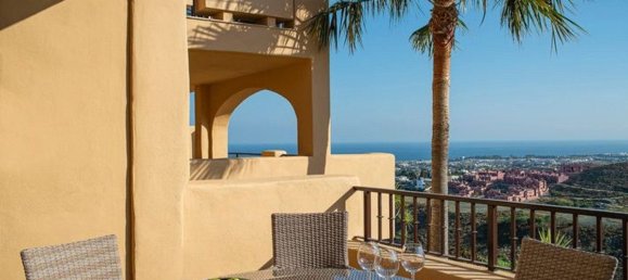 2 bedrooms Penthouse in Benahavis, Spain No. 19660 15