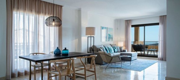 2 bedrooms Penthouse in Benahavis, Spain No. 19660 3