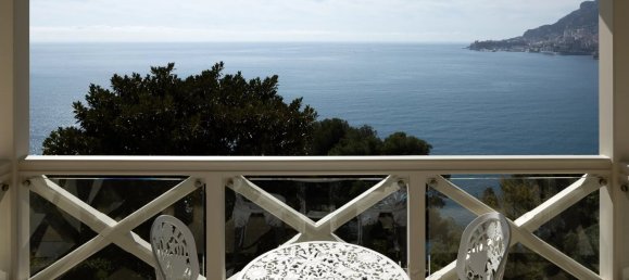 5 bedrooms Villa in Roquebrune-Cap-Martin, France No. 1606 12