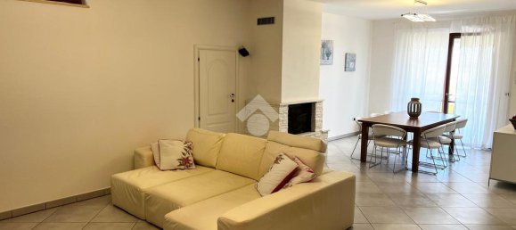 Квартира с 6 комнатами в Колоннелла, Италия № 104845 13