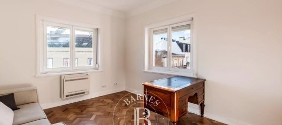 3 bedrooms Apartment in Lisbon, Portugal No. 103067 12