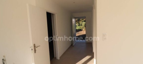 3 Schlafzimmer Haus in Borgo, France, Nr. 56389 4