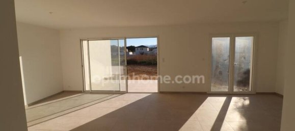 3 Schlafzimmer Haus in Borgo, France, Nr. 56389 2