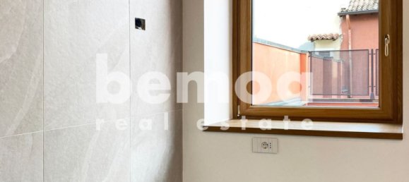 2غرفة شقة في Bergamo, Italy رقم 6963 25