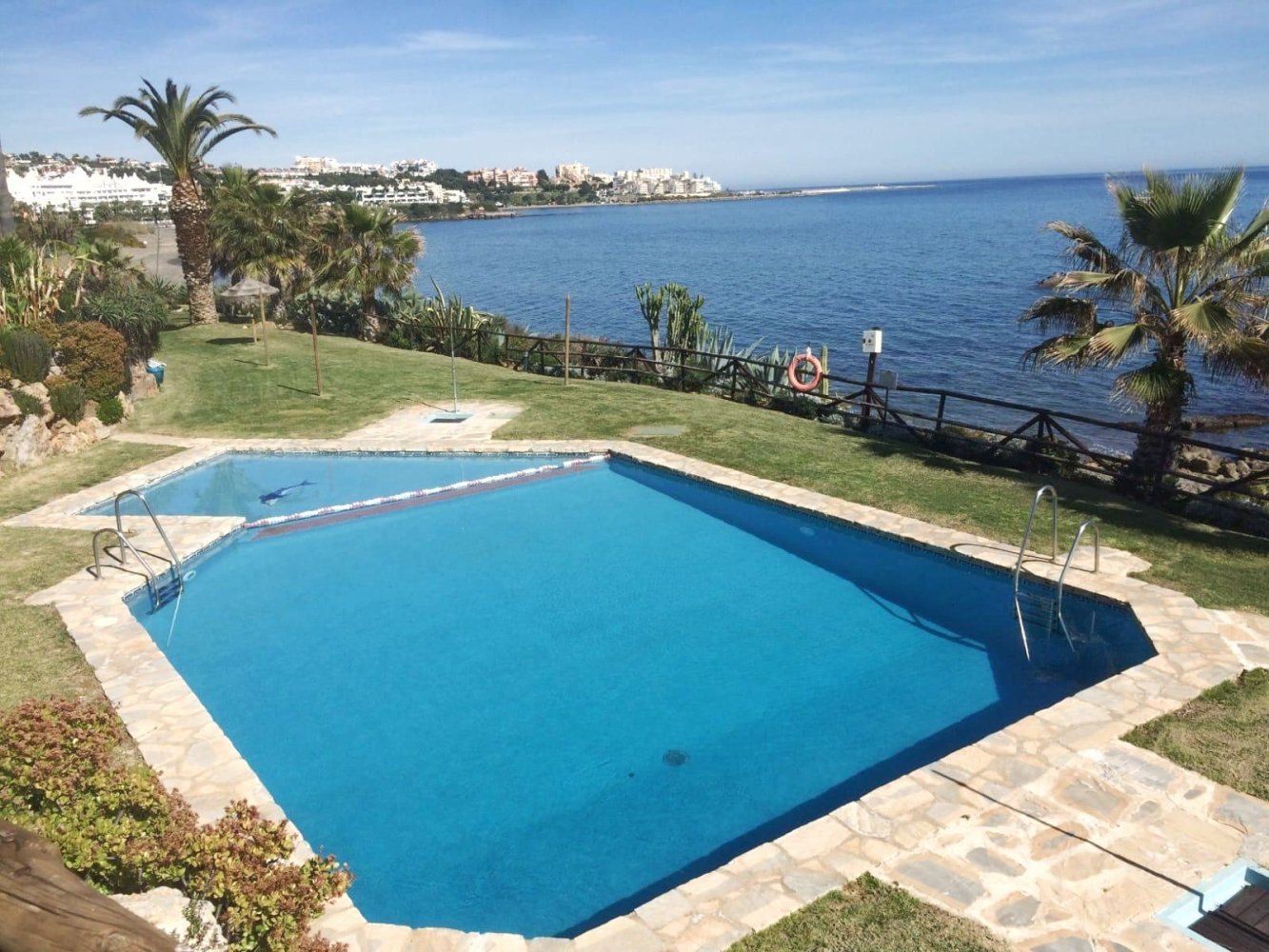 2 bedrooms Townhouse in Estepona, Spain No. 139719