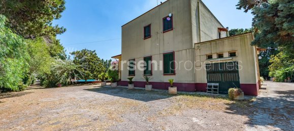 Villa de 14 habitaciónes en Taurisano, Italy No. 260024 31