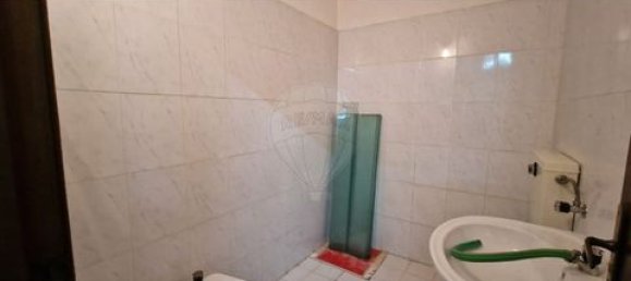 196m² Commercial property in Vila Verde, Portugal No. 190079 17