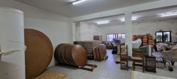 196m² Commercial property in Vila Verde, Portugal No. 190079 16