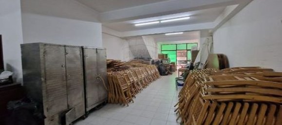 196m² Commercial property in Vila Verde, Portugal No. 190079 7