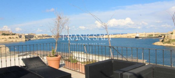 3 غرف نوم منزل في Birgu, Malta رقم 3368 26