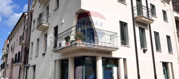 2-Zimmer Gewerbliche Immobilie in Cornuda, Italy, Nr. 285124 5