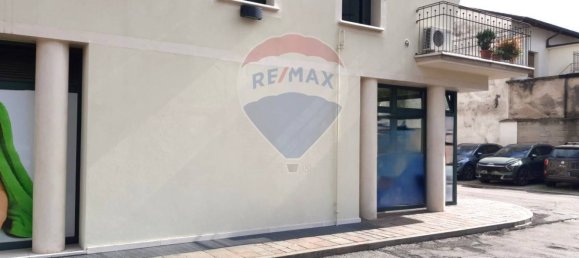 2-Zimmer Gewerbliche Immobilie in Cornuda, Italy, Nr. 285124 6