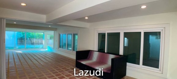 6 bedrooms Cafe / restaurant in Pattaya, Thailand No. 13532 5