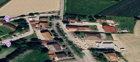 4غرفة شقة في Ferrara, Italy رقم 19555 34