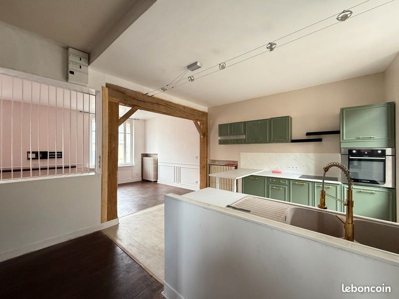 5غرفة شقة في Creuse, France رقم 340565