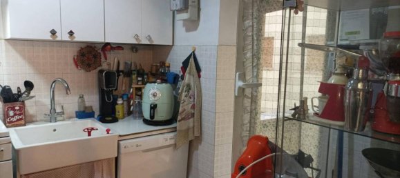 4 rooms Apartment in Rome, Italy No. 30554 10