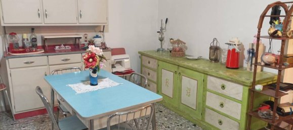 4 rooms Apartment in Rome, Italy No. 30554 9