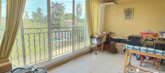 2 bedrooms House in Pertuis, France No. 355556 7