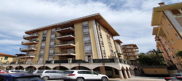 Garaje en Bordighera, Italy 27 m² No. 39354 7