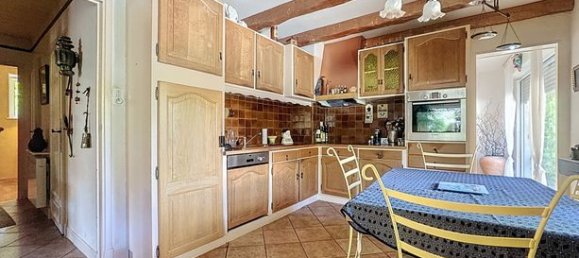 3 bedrooms House in Aveyron, France No. 308240 9