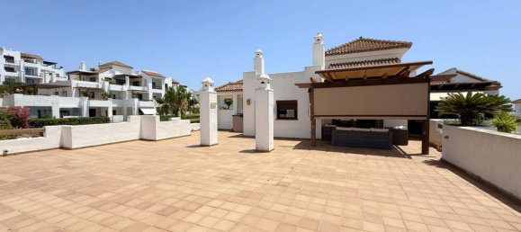 2 bedrooms Penthouse in La Alcaidesa, Spain No. 145526 19